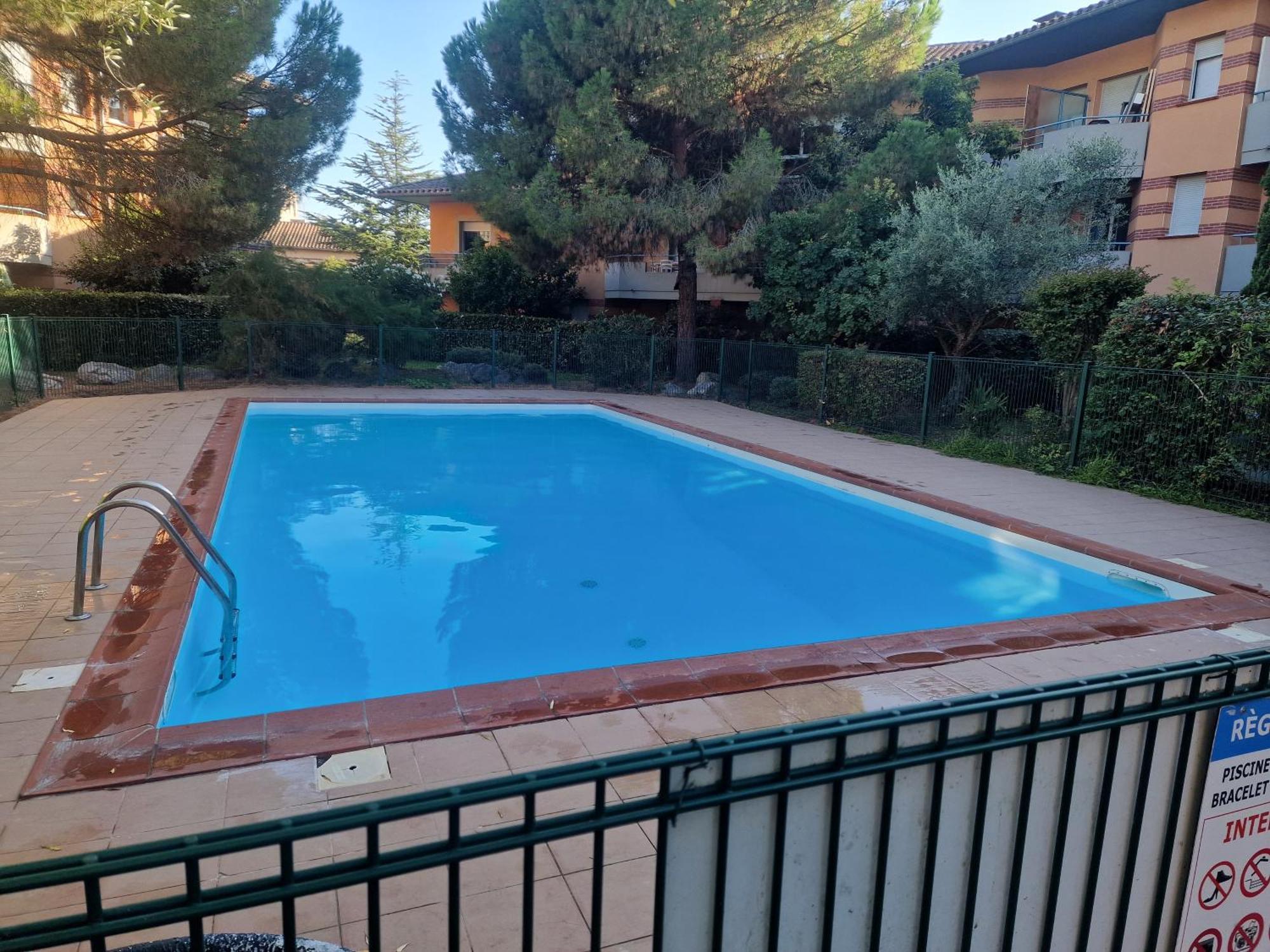 Comfortable Duplex En Residence Securisee Proche Metro Тулуза Екстер'єр фото